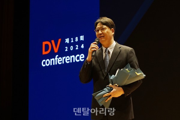 ‘제12회 샤인학술상’은 김현종 원장이 수상했다. 촬영=덴탈아리랑